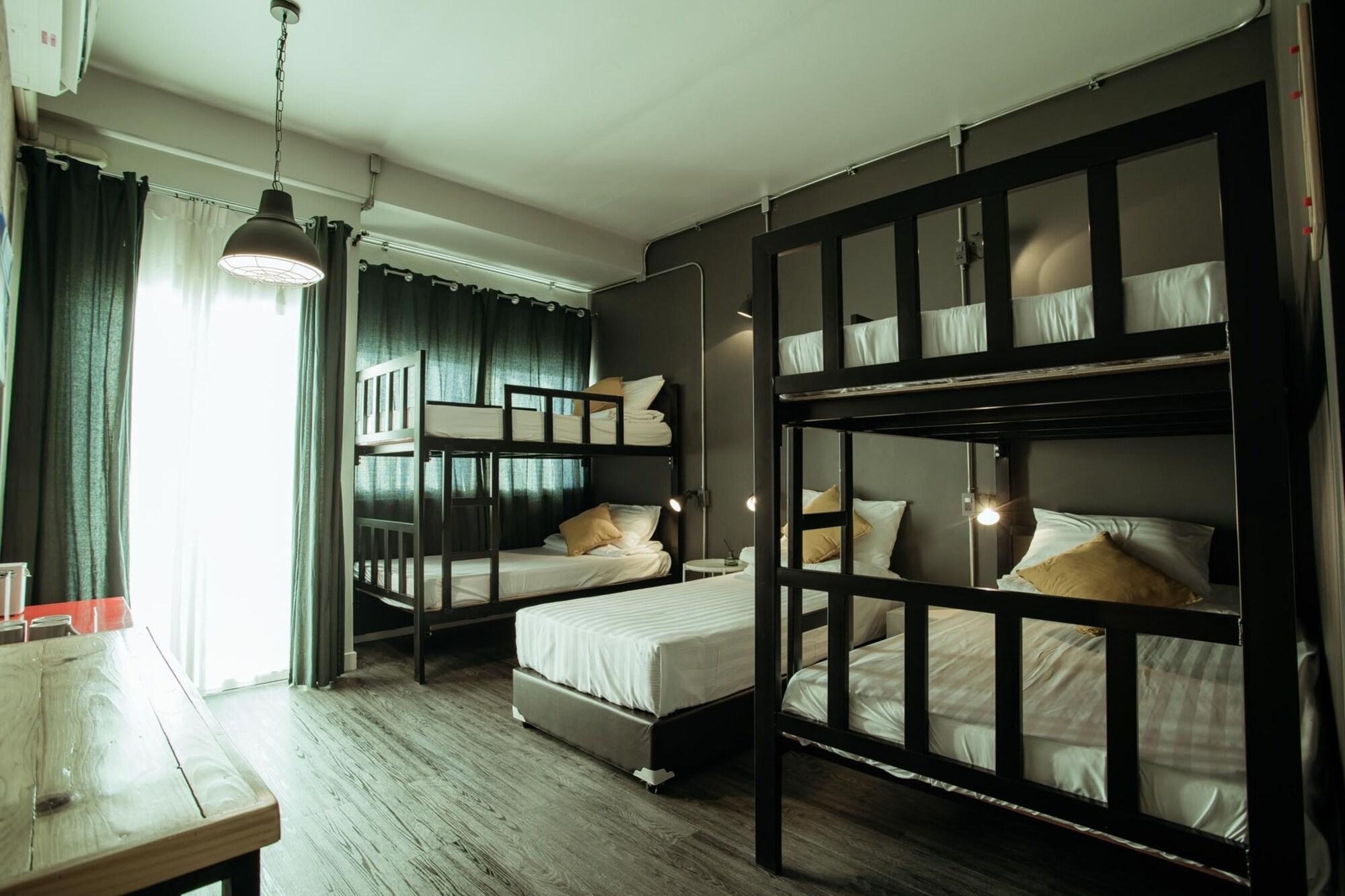 Bed and Breakfast Fashen Poshtel Chiang Mai Exterior foto